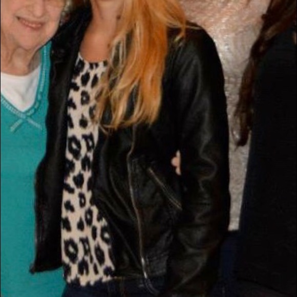 Leather Jacket - Picture 4 of 4